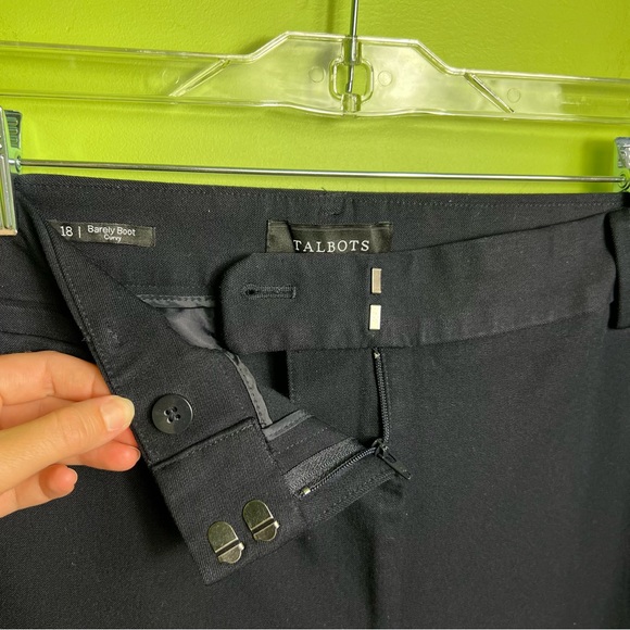 TALBOTS REFINED BI-STRETCH BARELY BOOT PANTS - CURVY FIT size 18 great condition - Picture 6 of 7